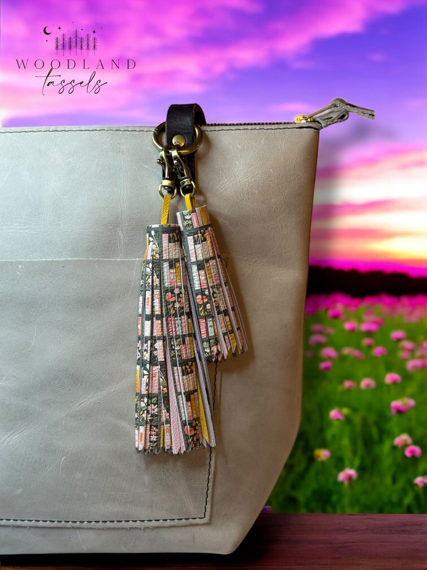 Gilded Leopard Tassel Purse Charm