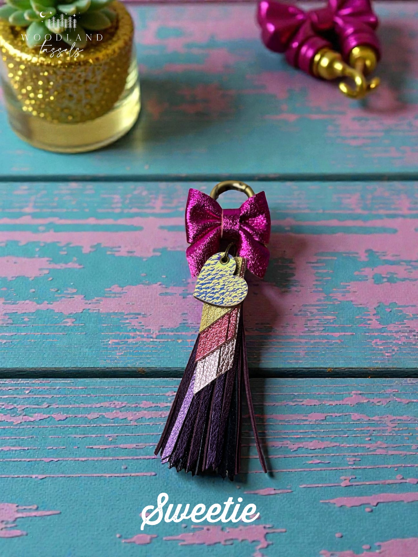 Tiny Treasures Leather Charm Sets