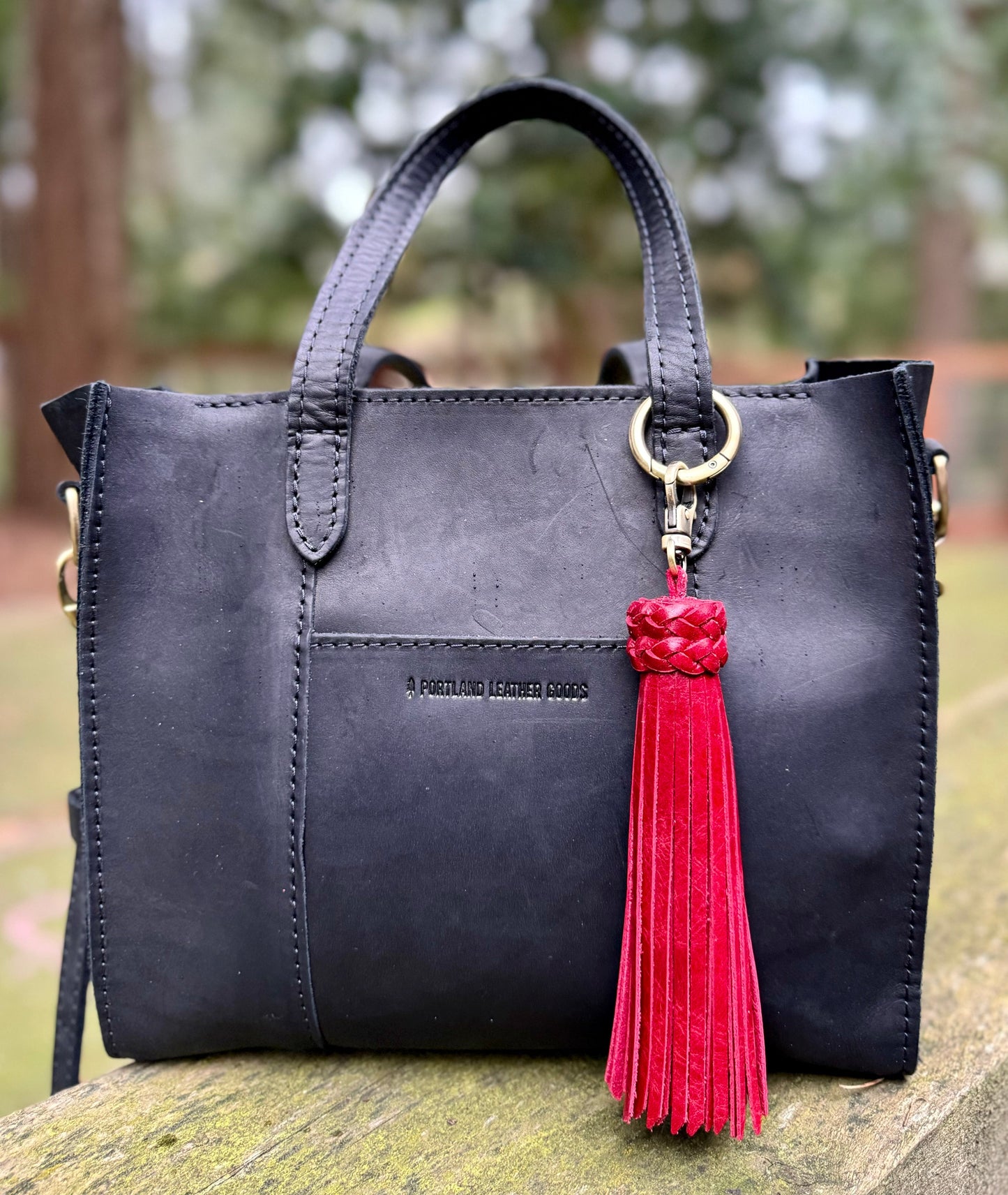 Flamenco’s Friend Leather Tassel