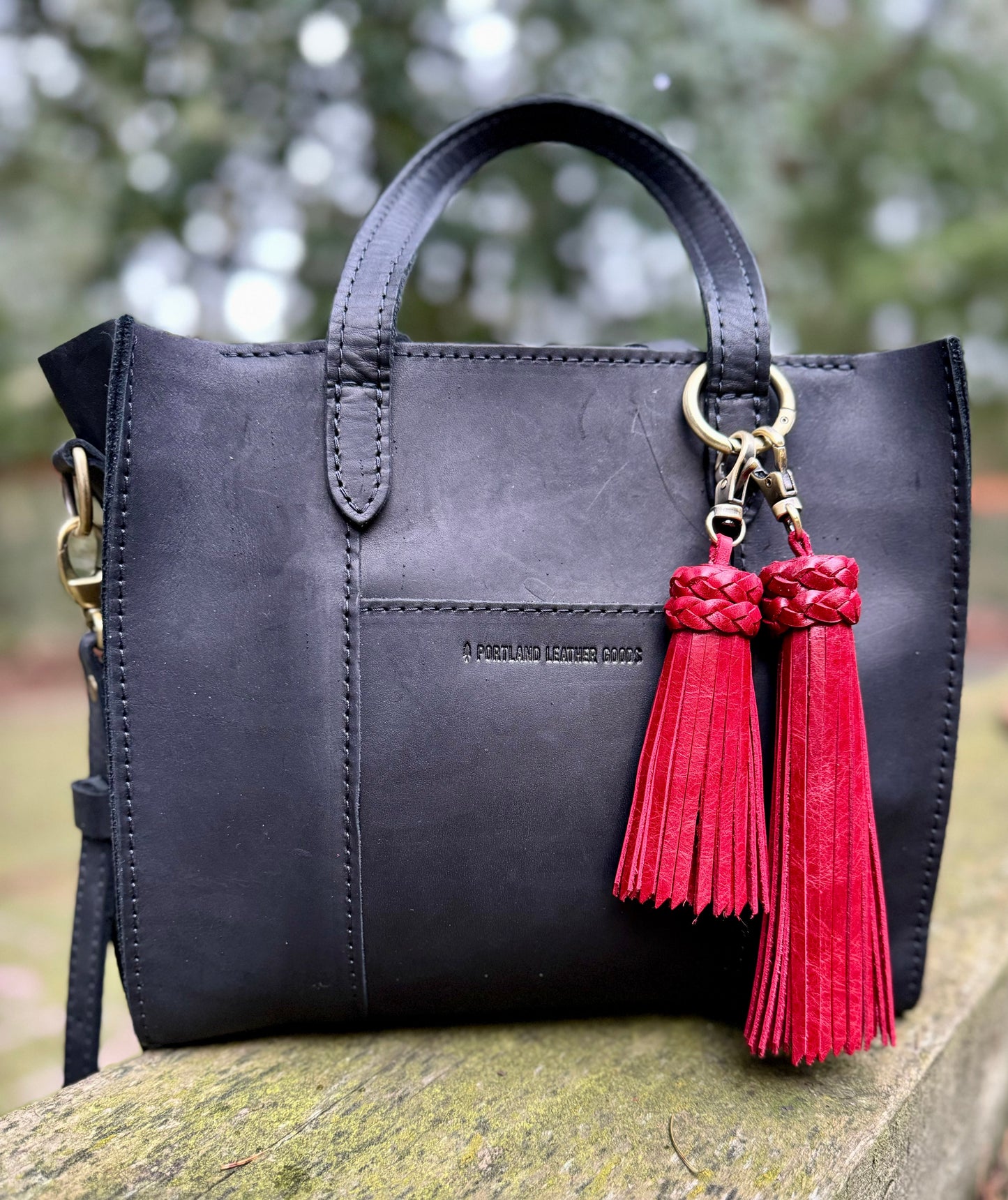 Flamenco’s Friend Leather Tassel