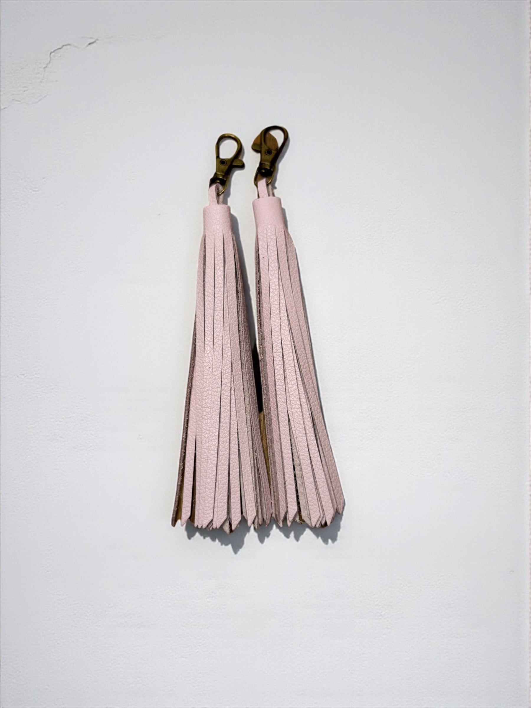 Duo Accent Leather Tassels – Woodland Tassels