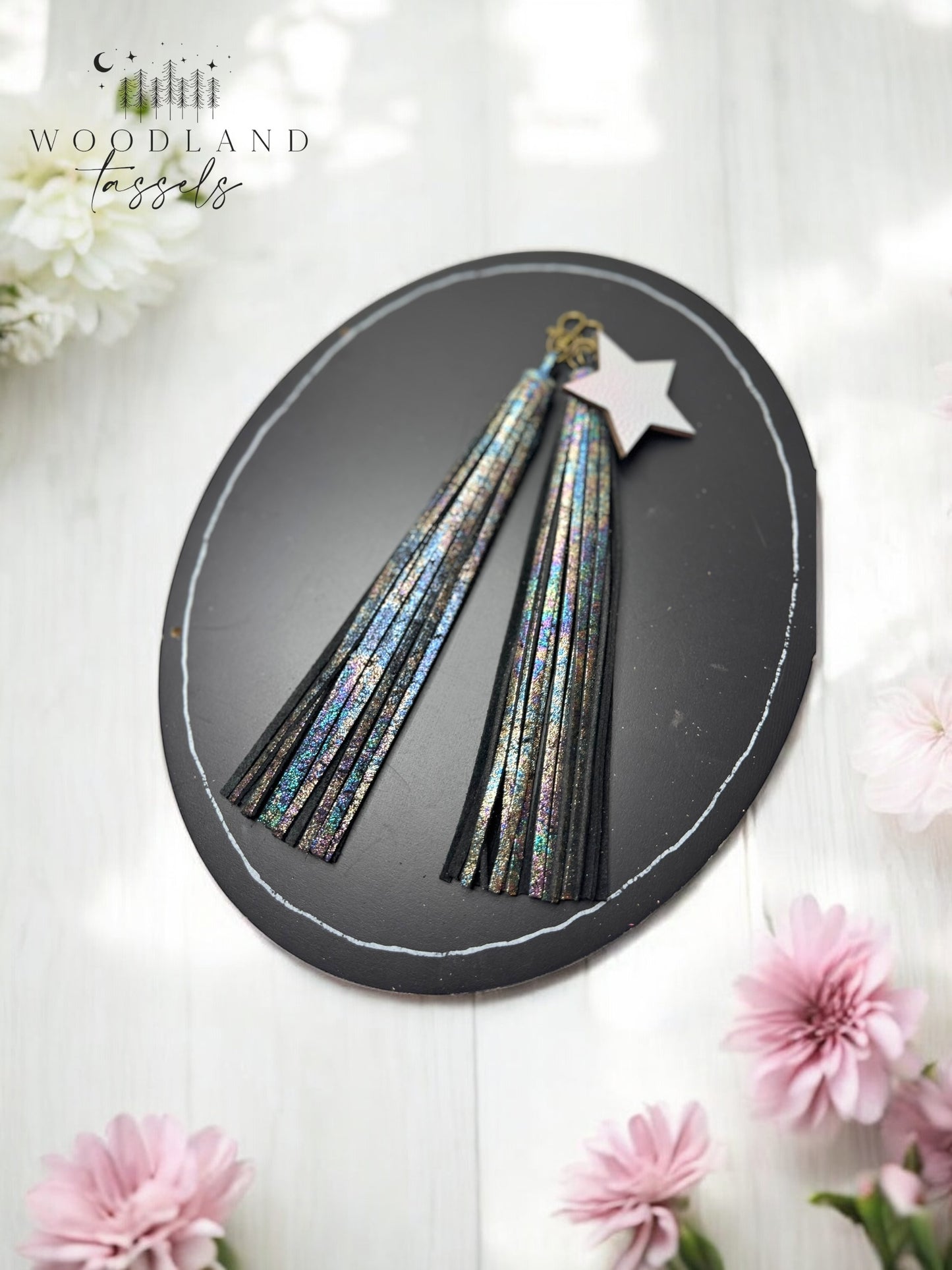Luna Matching Tassel