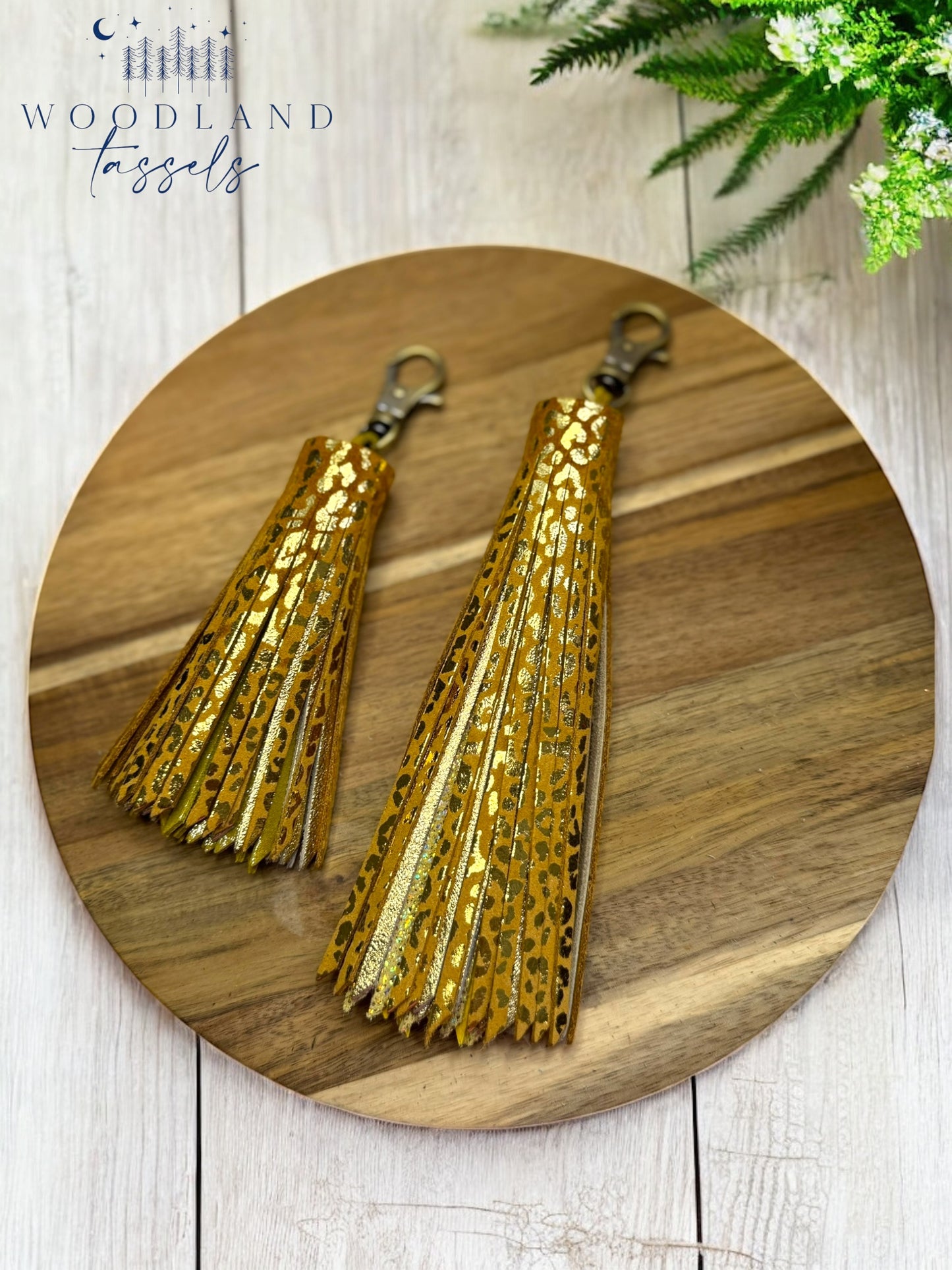 Gilded Leopard Tassel Purse Charm